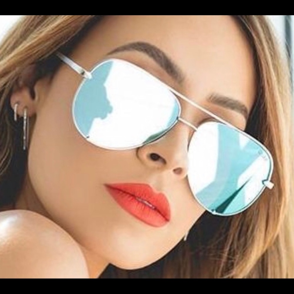 Quays Australia sunglasses (high key)